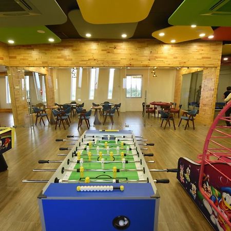 Orbit99 Club And Resort Rawāl Kültér fotó