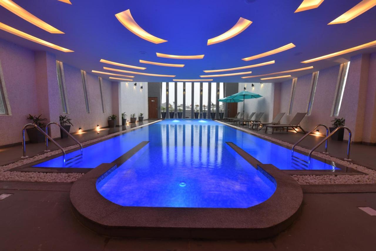 Orbit99 Club And Resort Rawāl Kültér fotó